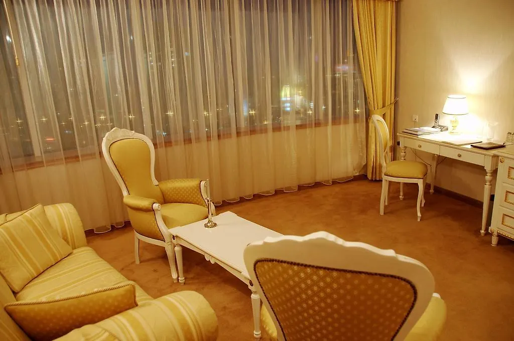 Mirage Hotel Μπουργκάς